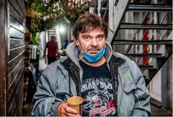 photo : Frank Toussaint